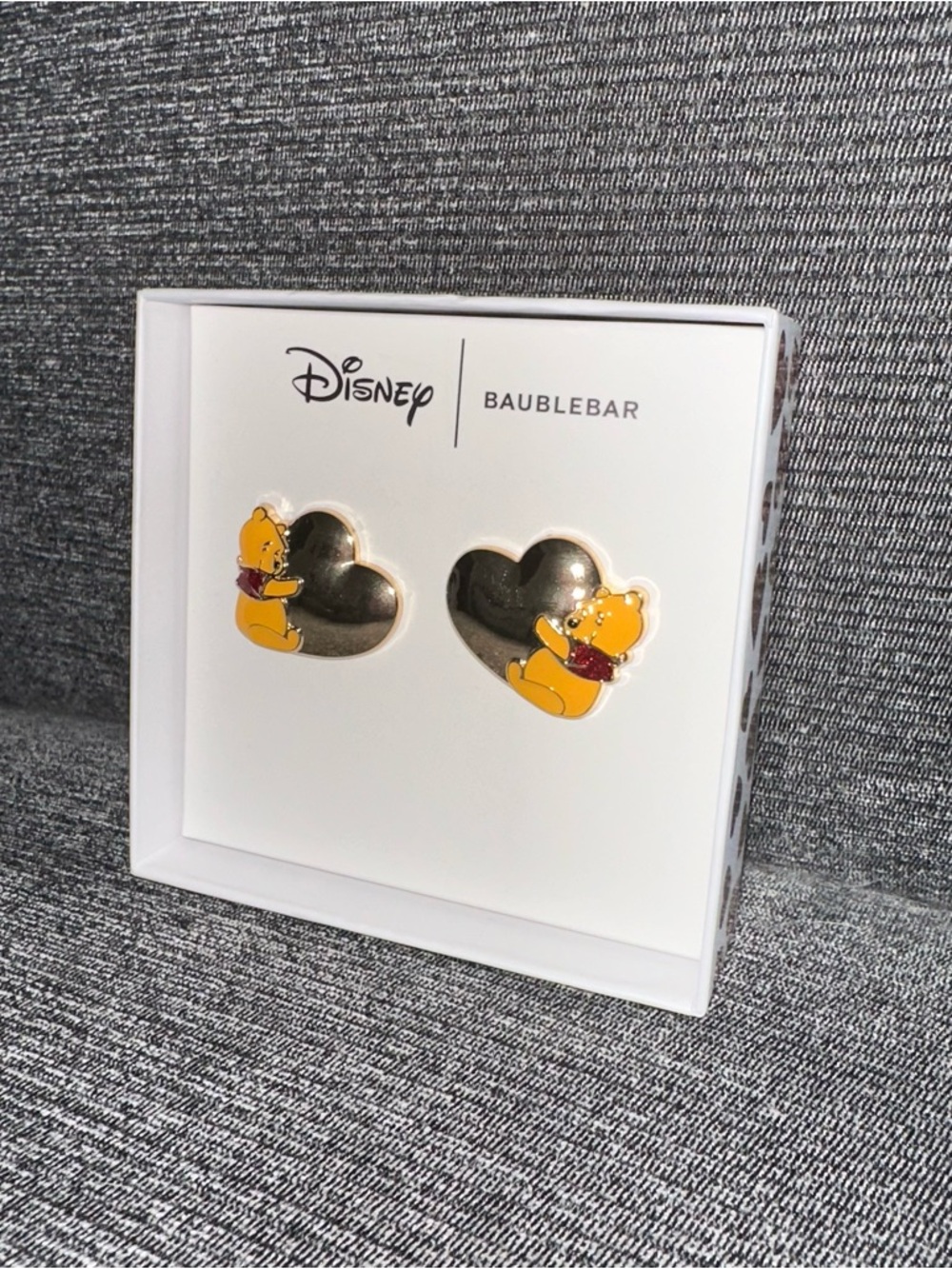NWT Winnie the Pooh Valentines Baublebar Earrings